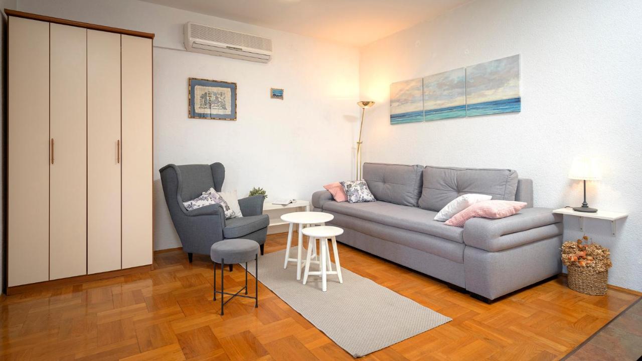 Apartment Nela Kalina 젤사 외부 사진