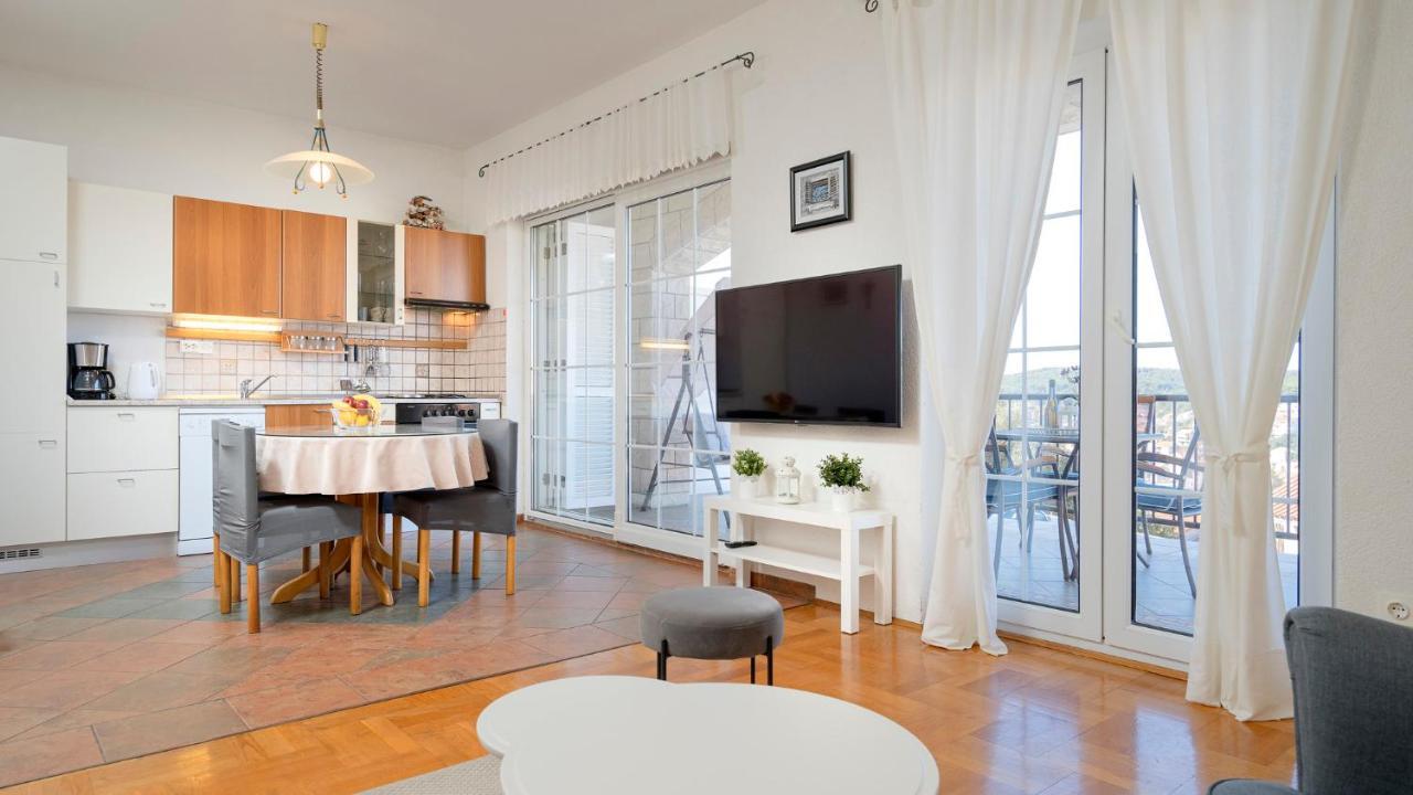 Apartment Nela Kalina 젤사 외부 사진