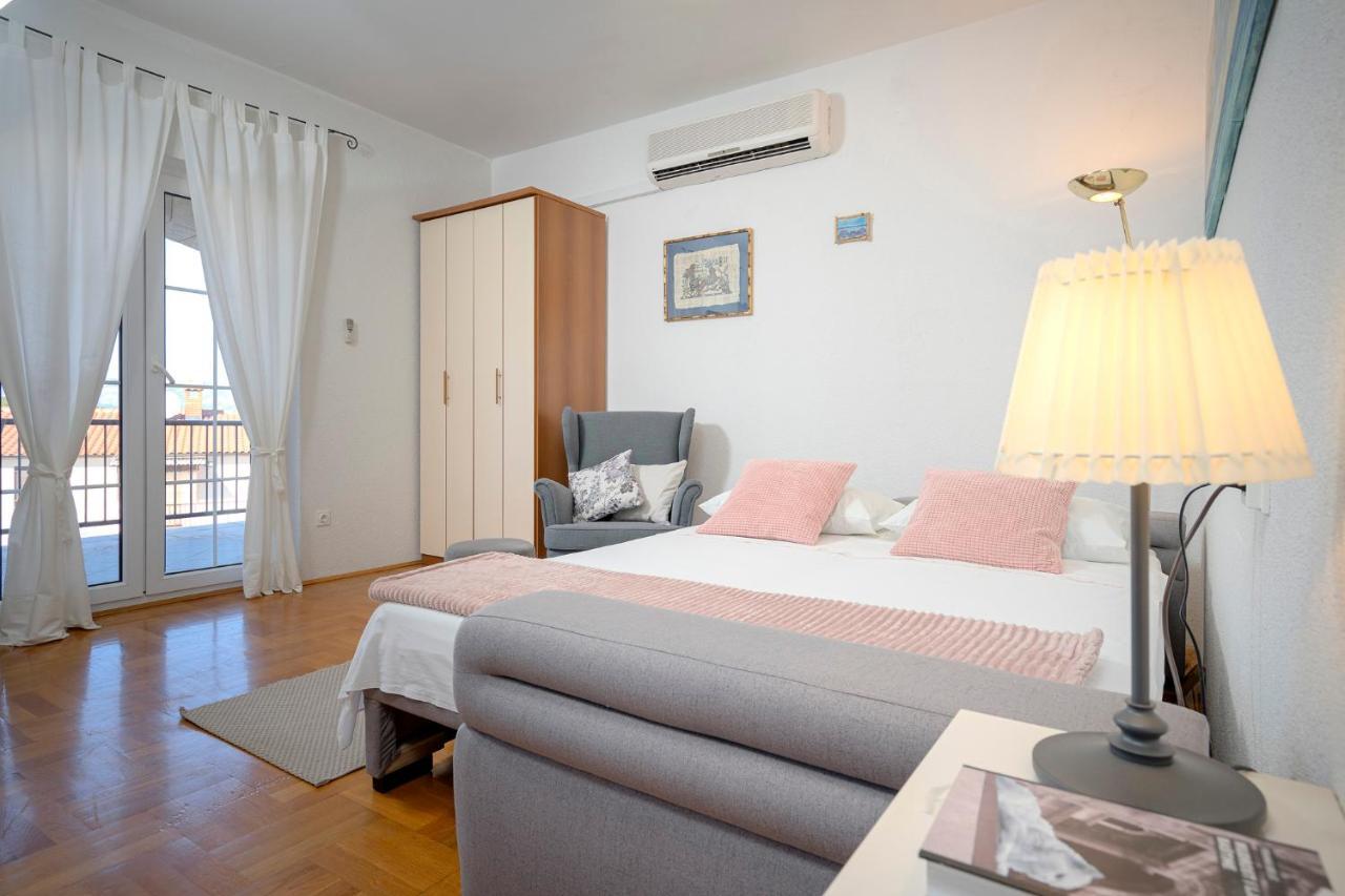Apartment Nela Kalina 젤사 외부 사진